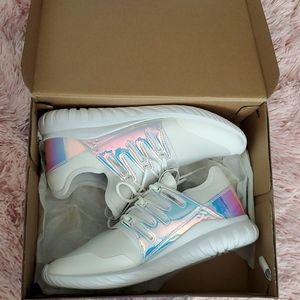 Adidas metallic shoes